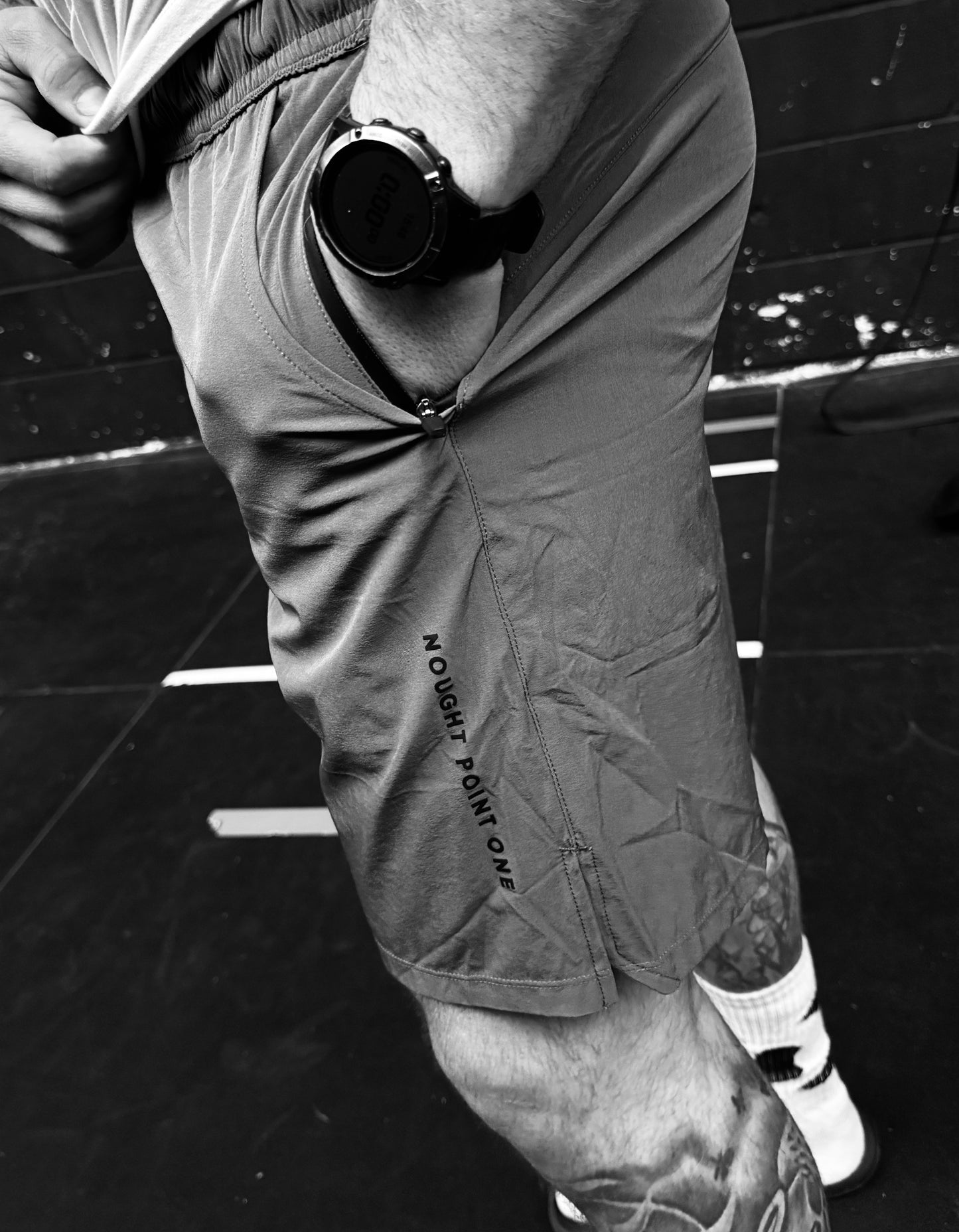 GREY TRAINING SHORTS - NPO